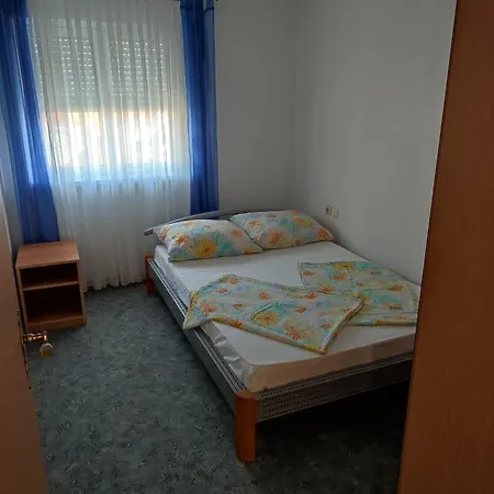 Zara Apartment *